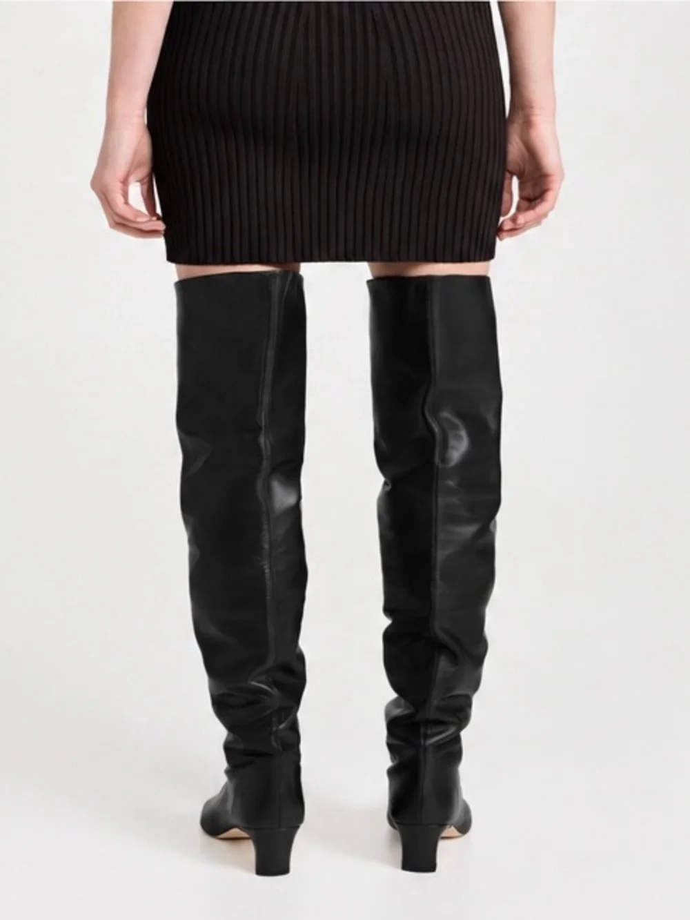 STAUD sleek black